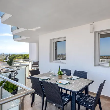 Apartment With Scenic View Empuriabrava